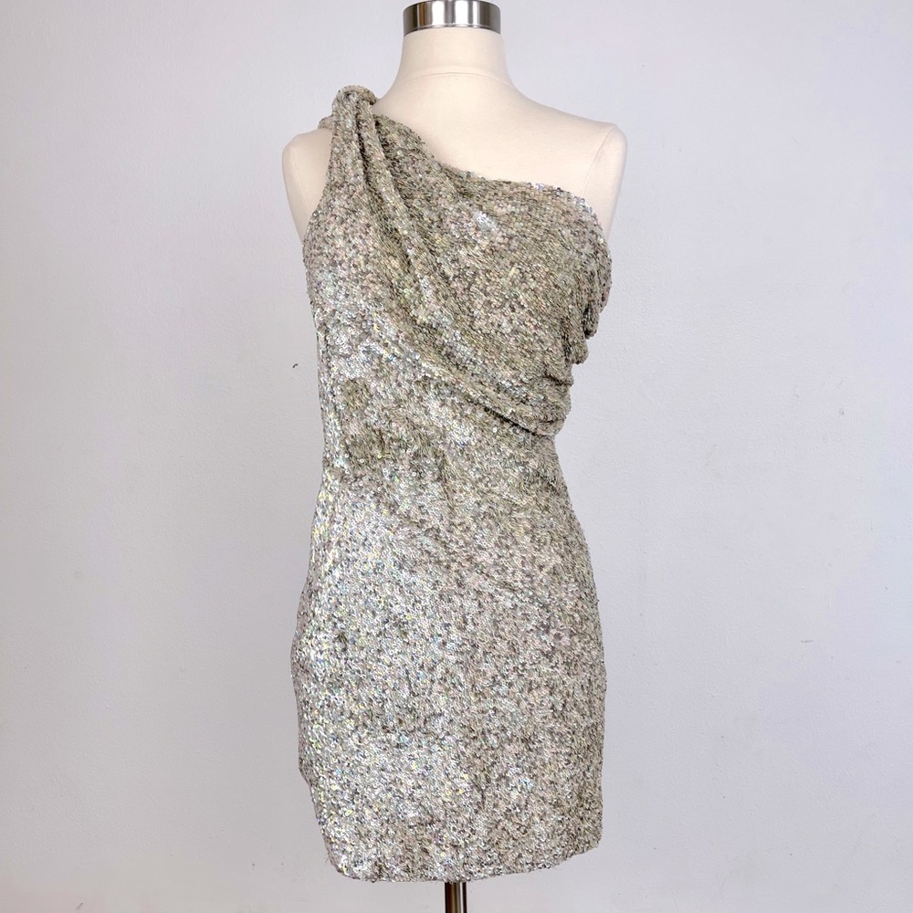ALL SAINTS Velutina One Shoulder Sequin Mini Dress. Iridescent white. Size 4 EUC